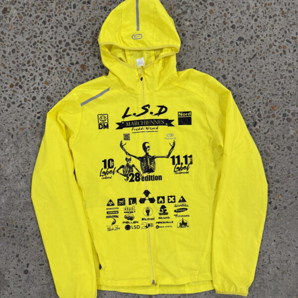 28 yellow difften